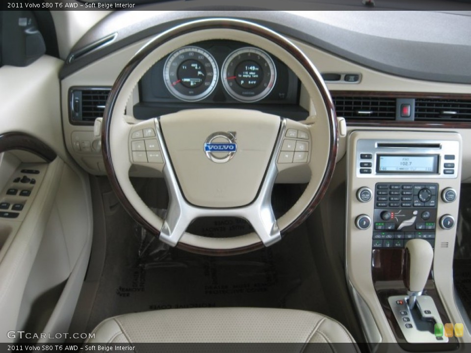 Soft Beige Interior Dashboard for the 2011 Volvo S80 T6 AWD #50841978