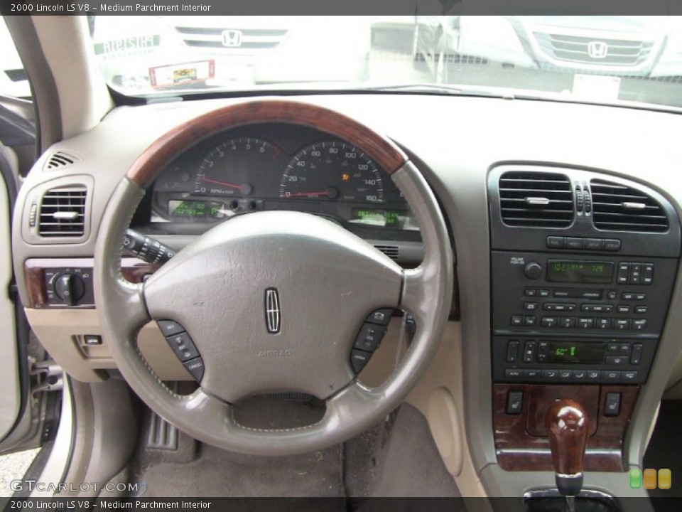 Medium Parchment Interior Dashboard for the 2000 Lincoln LS V8 #50856355