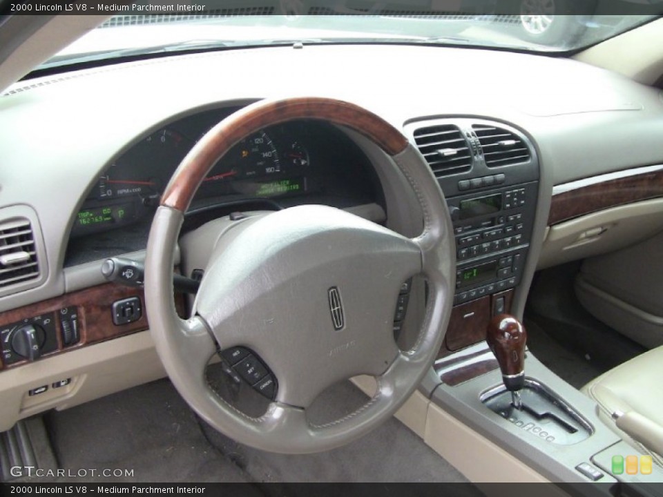 Medium Parchment Interior Dashboard for the 2000 Lincoln LS V8 #50856436