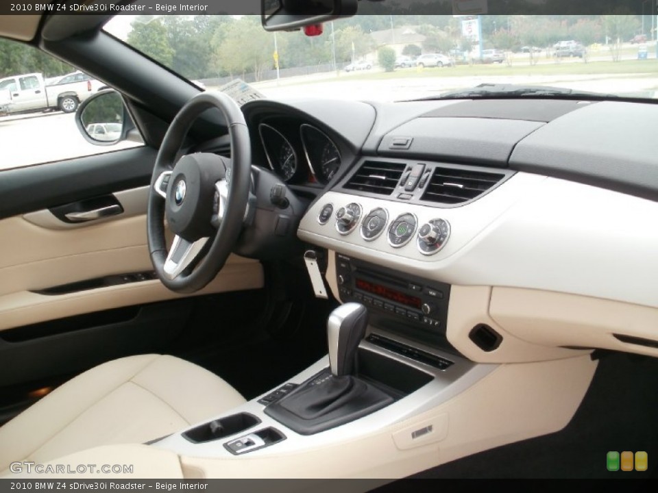 Beige Interior Dashboard for the 2010 BMW Z4 sDrive30i Roadster #50858761