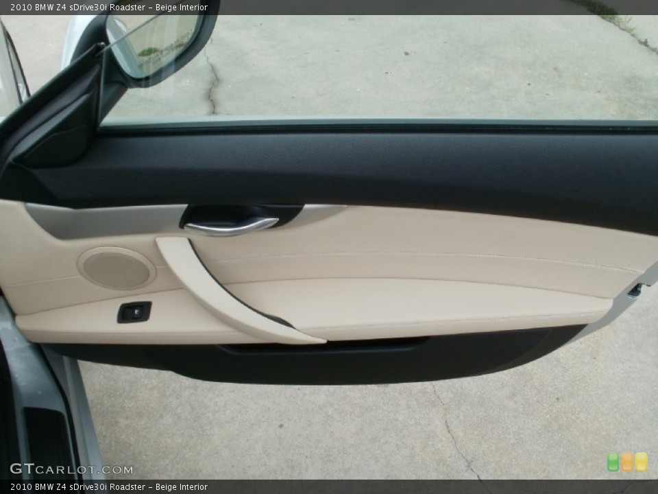 Beige Interior Door Panel for the 2010 BMW Z4 sDrive30i Roadster #50858770