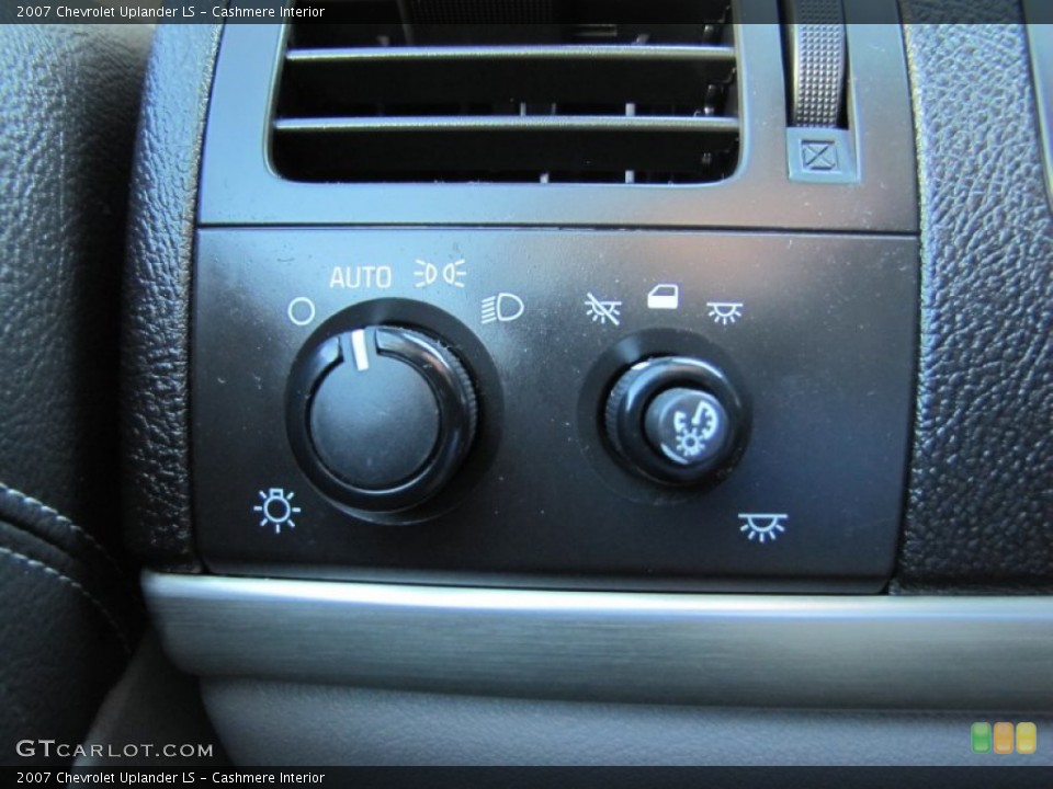 Cashmere Interior Controls for the 2007 Chevrolet Uplander LS #50861239