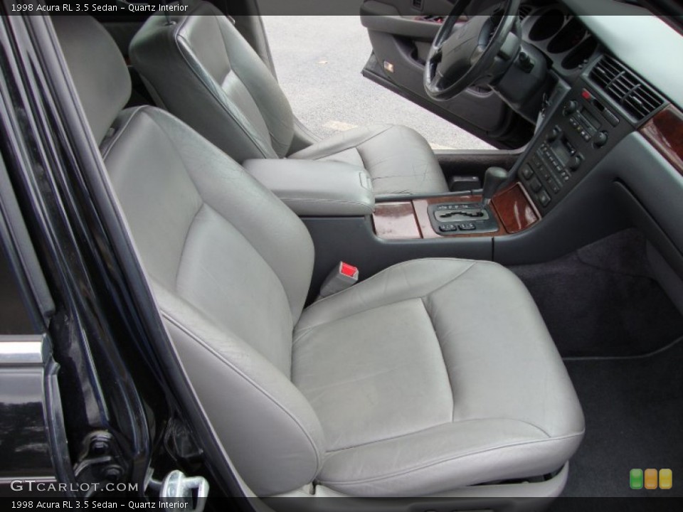 Quartz Interior Photo for the 1998 Acura RL 3.5 Sedan #50866558