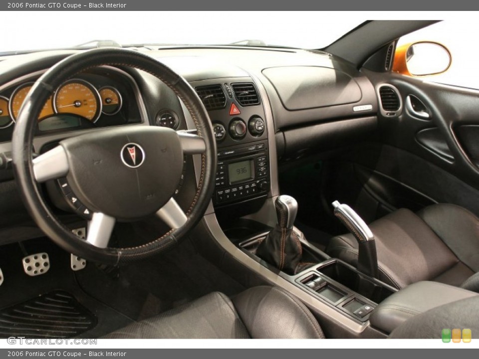 Black Interior Dashboard for the 2006 Pontiac GTO Coupe #50867938