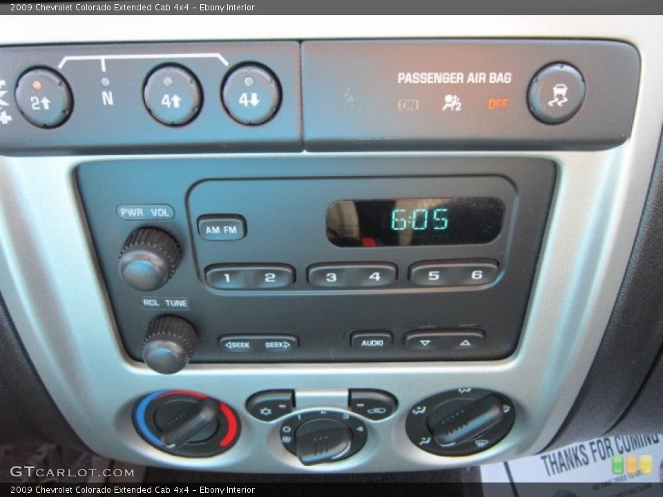 Ebony Interior Controls for the 2009 Chevrolet Colorado Extended Cab 4x4 #50869658
