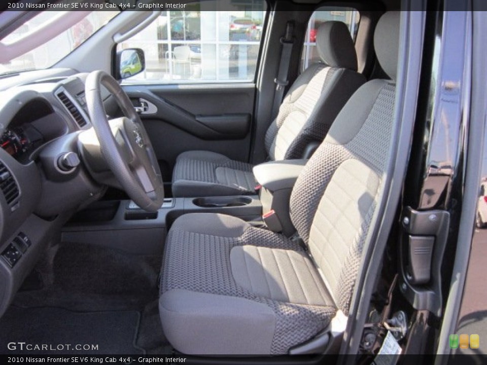 Graphite Interior Photo for the 2010 Nissan Frontier SE V6 King Cab 4x4 #50869730