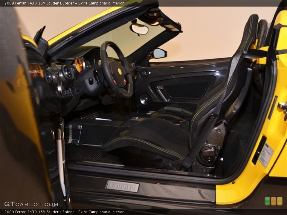 Extra Campionario Interior Photo for the 2009 Ferrari F430 16M Scuderia Spider #50871190