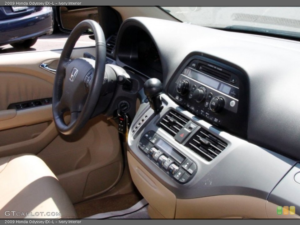 Ivory Interior Controls for the 2009 Honda Odyssey EX-L #50873587