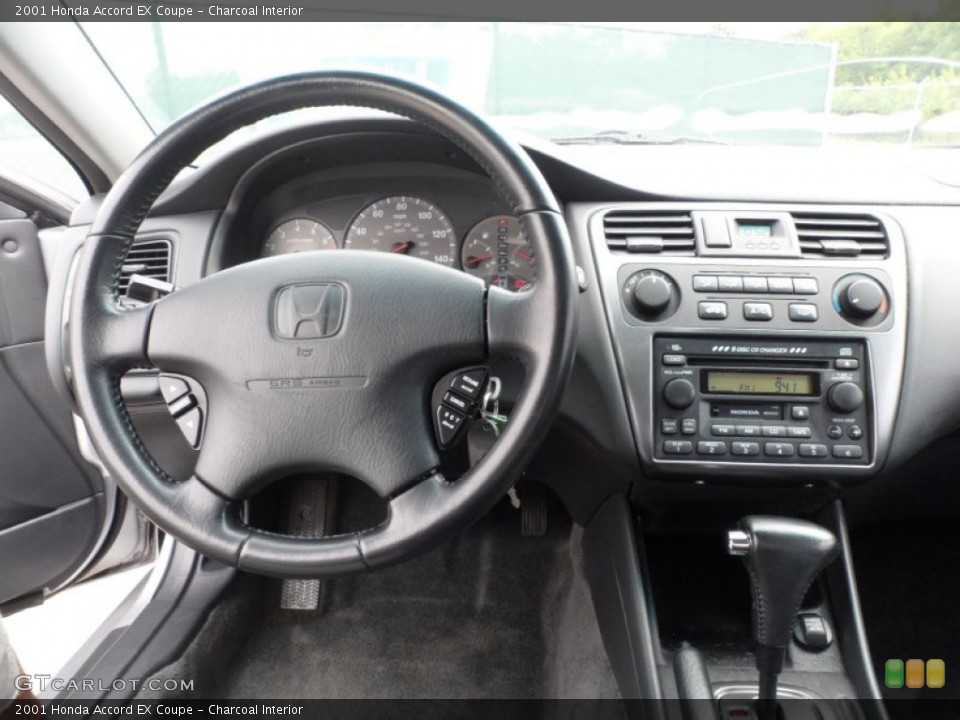 Charcoal Interior Dashboard for the 2001 Honda Accord EX Coupe #50874997