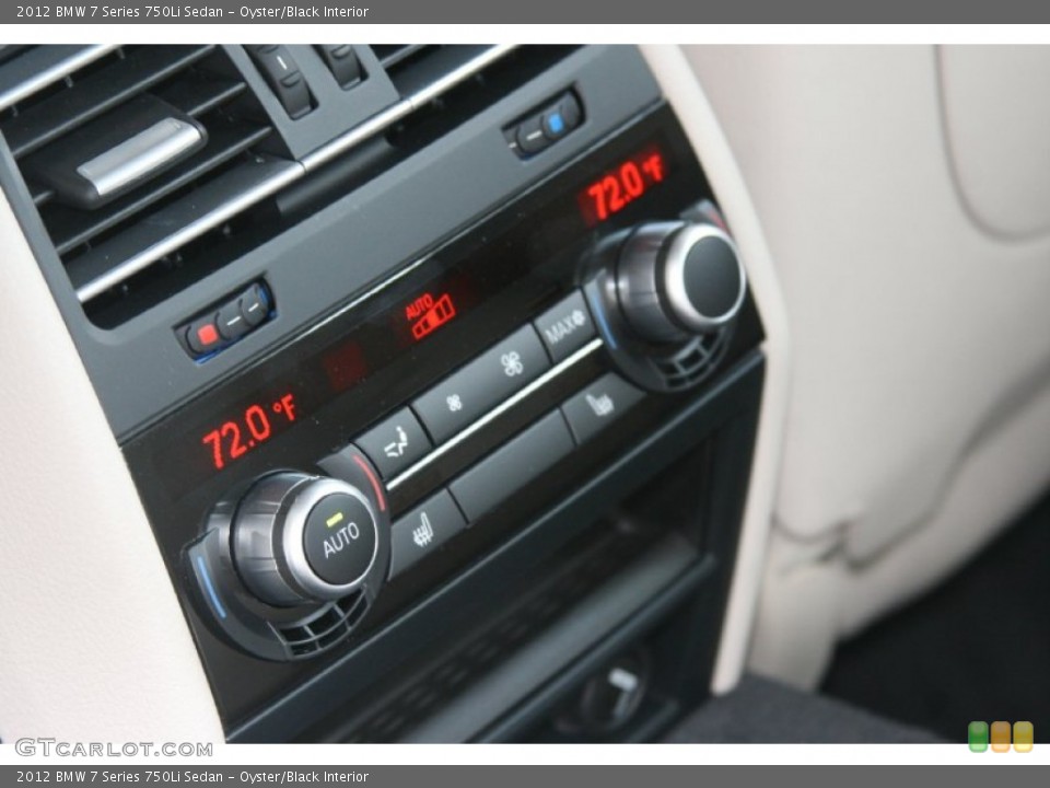 Oyster/Black Interior Controls for the 2012 BMW 7 Series 750Li Sedan #50878711