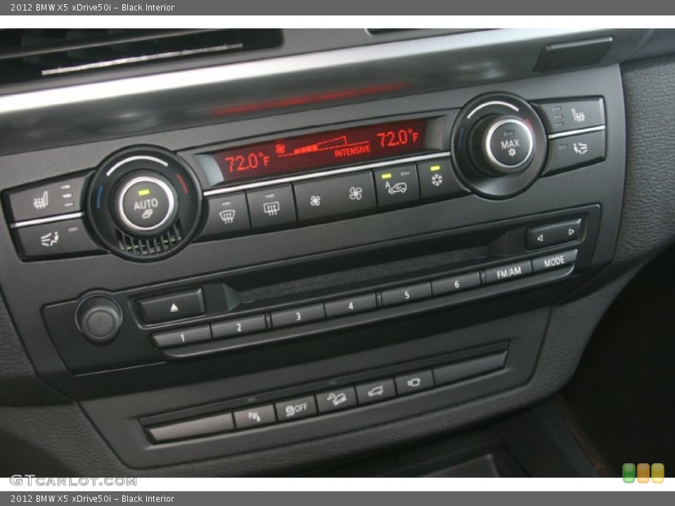 Black Interior Controls for the 2012 BMW X5 xDrive50i #50880286