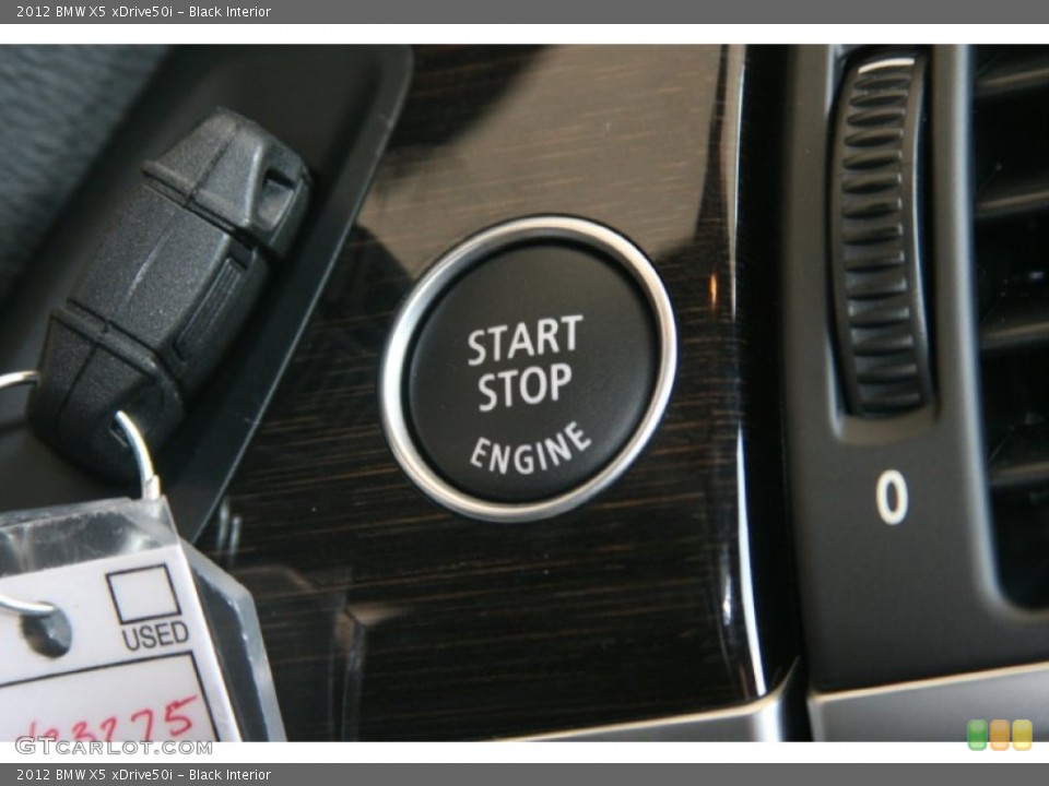 Black Interior Controls for the 2012 BMW X5 xDrive50i #50880331