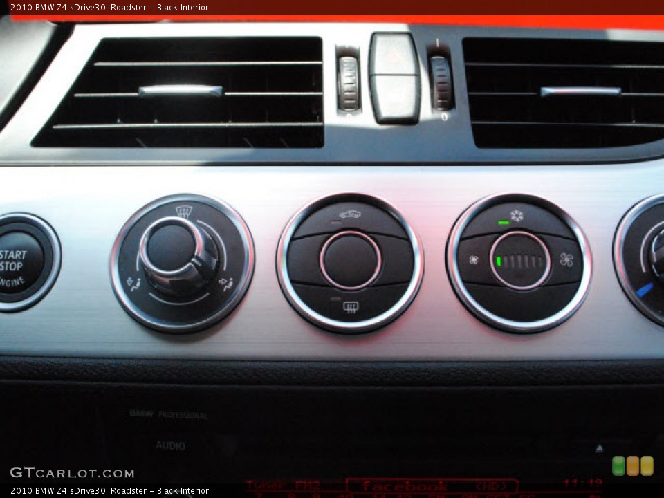 Black Interior Controls for the 2010 BMW Z4 sDrive30i Roadster #50882066
