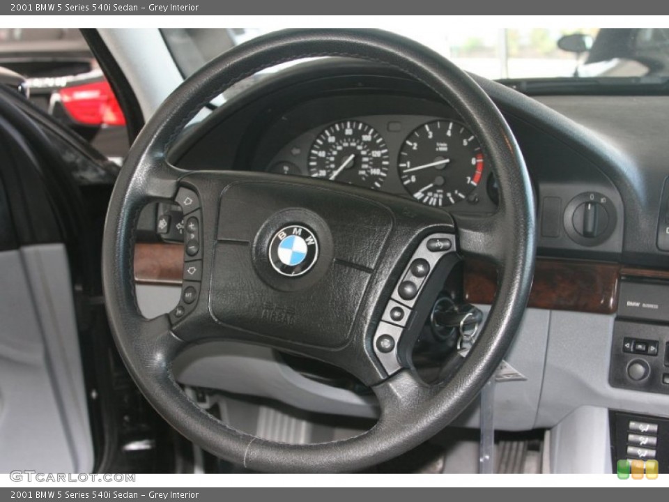 Grey Interior Steering Wheel for the 2001 BMW 5 Series 540i Sedan #50882482