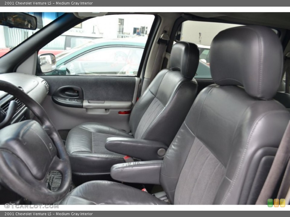 Medium Gray Interior Photo for the 2001 Chevrolet Venture LS #50885440
