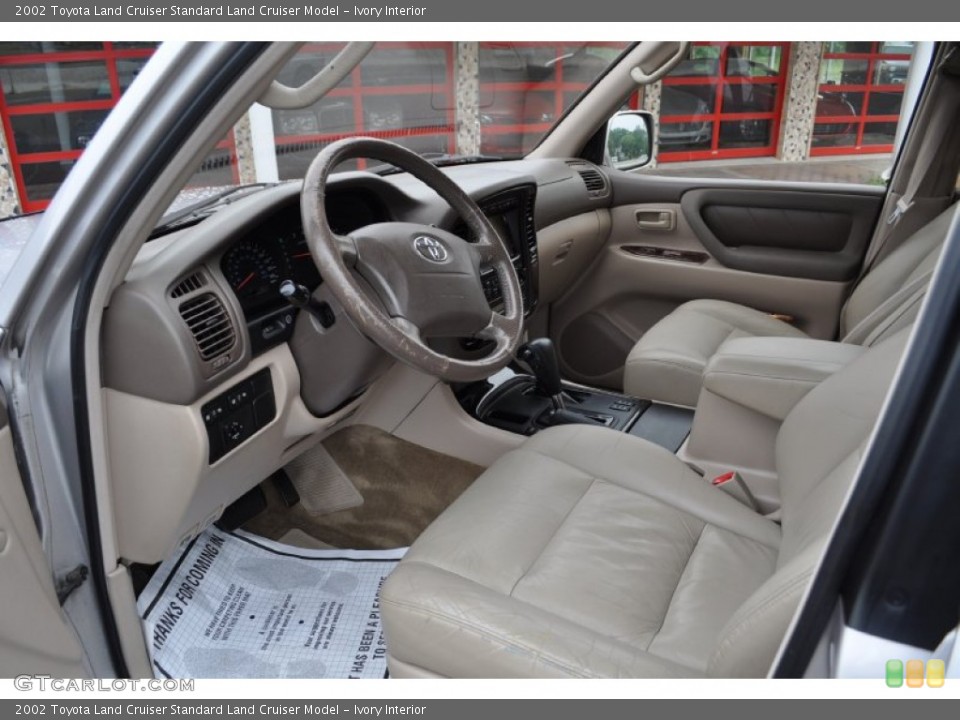Ivory Interior Photo for the 2002 Toyota Land Cruiser  #50887549