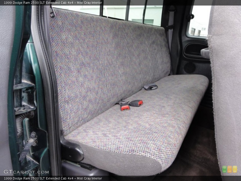 Mist Gray Interior Photo for the 1999 Dodge Ram 2500 SLT Extended Cab 4x4 #50892253