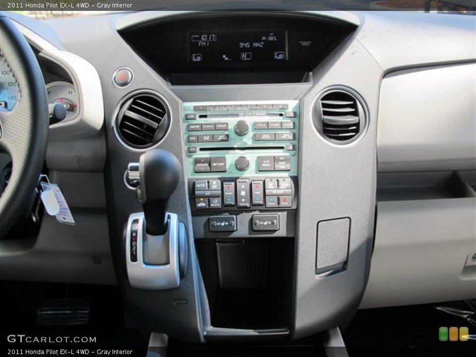 Gray Interior Controls for the 2011 Honda Pilot EX-L 4WD #50896141