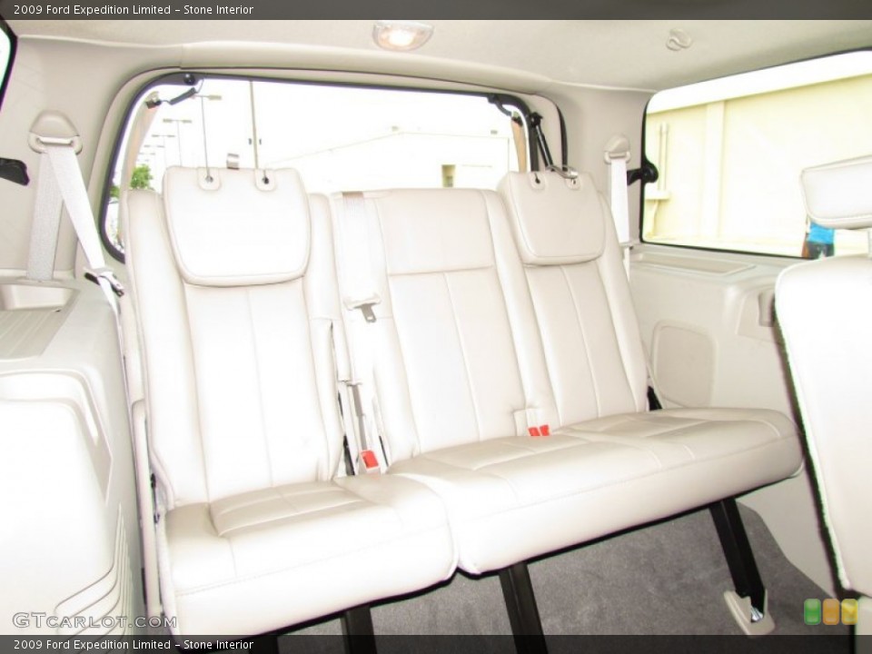 Stone Interior Photo for the 2009 Ford Expedition Limited #50901781