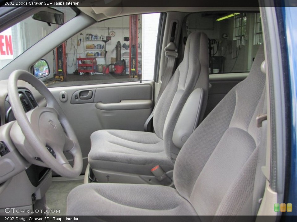 Taupe Interior Photo for the 2002 Dodge Caravan SE #50902096