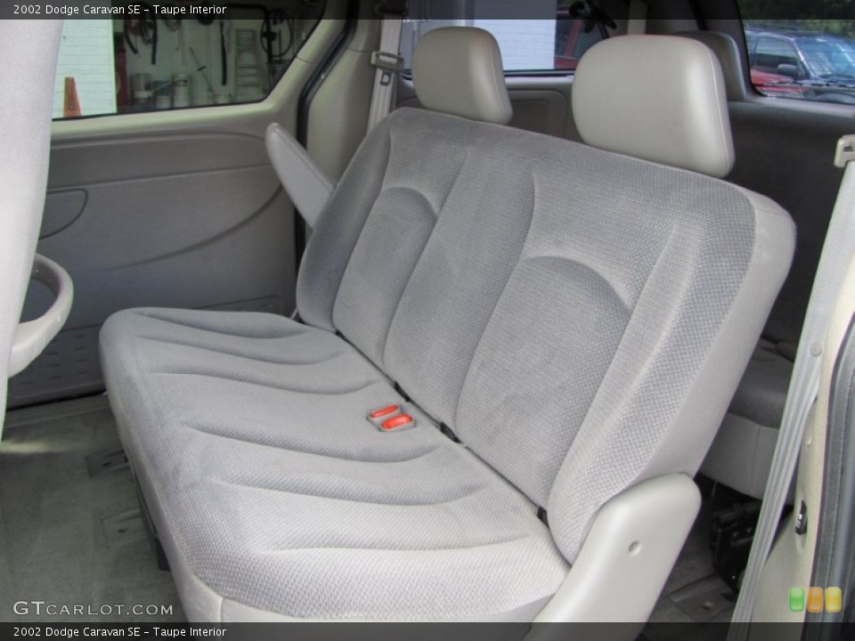 Taupe Interior Photo for the 2002 Dodge Caravan SE #50902108
