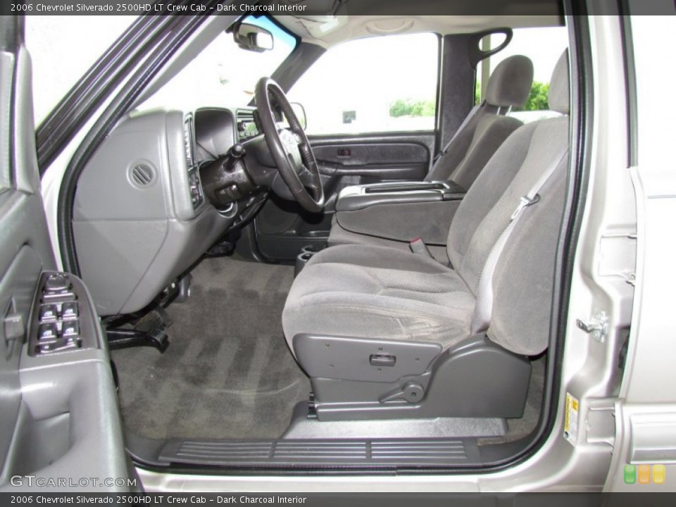 Dark Charcoal Interior Photo for the 2006 Chevrolet Silverado 2500HD LT Crew Cab #50906509