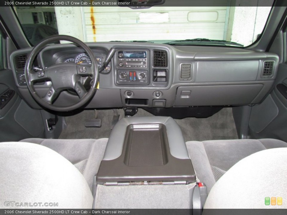 Dark Charcoal Interior Dashboard for the 2006 Chevrolet Silverado 2500HD LT Crew Cab #50906566