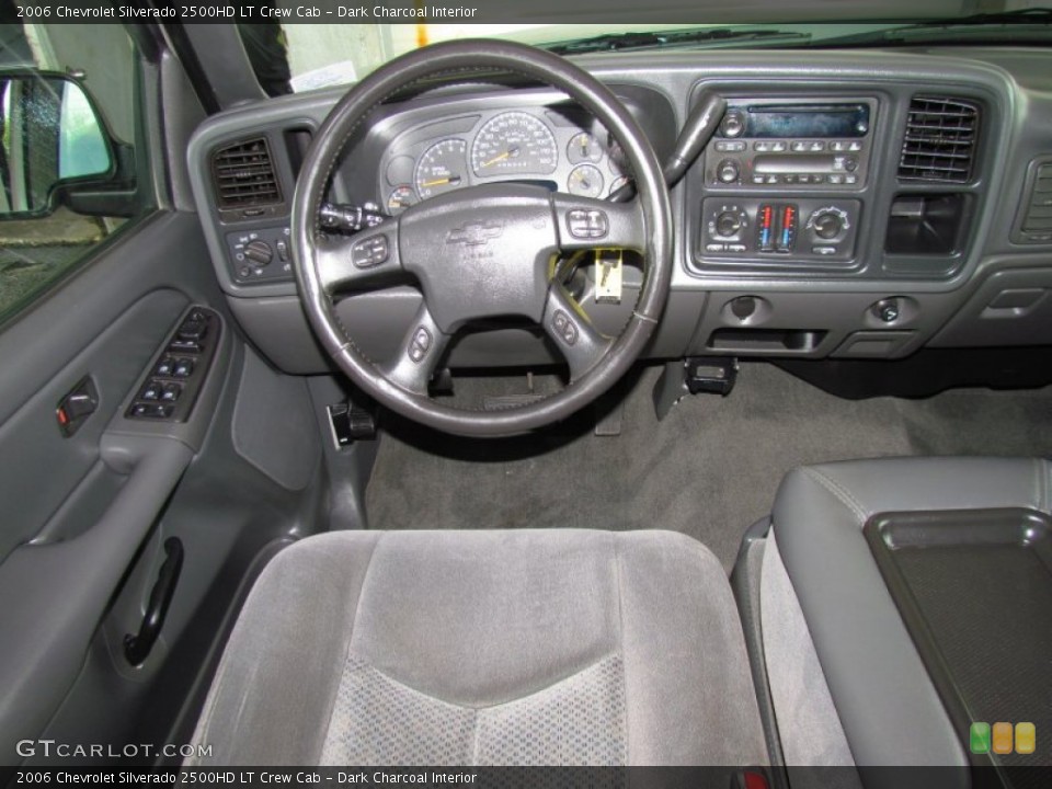Dark Charcoal Interior Dashboard for the 2006 Chevrolet Silverado 2500HD LT Crew Cab #50906578