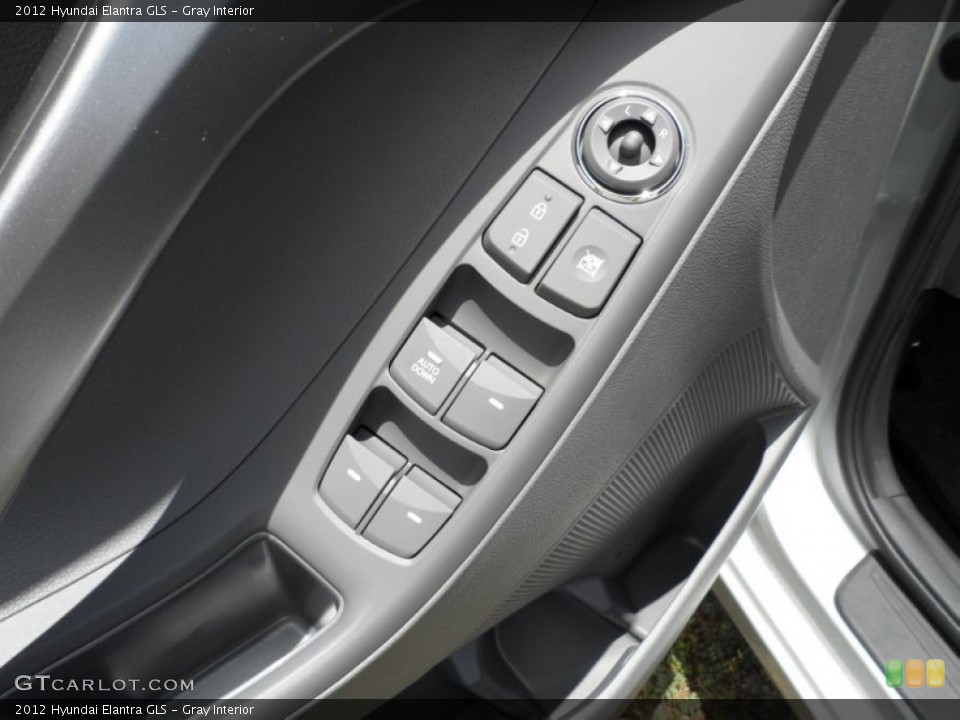 Gray Interior Controls for the 2012 Hyundai Elantra GLS #50910115