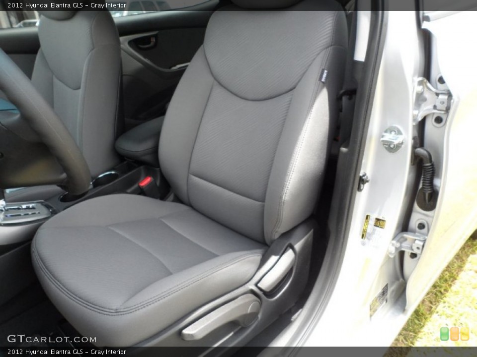Gray Interior Photo for the 2012 Hyundai Elantra GLS #50910124