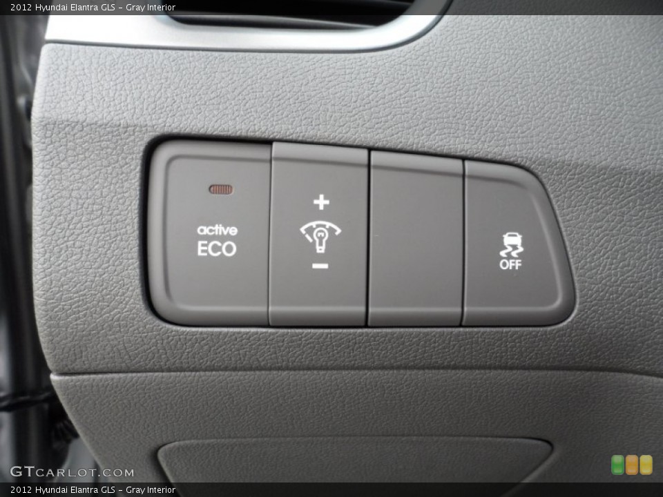 Gray Interior Controls for the 2012 Hyundai Elantra GLS #50910190