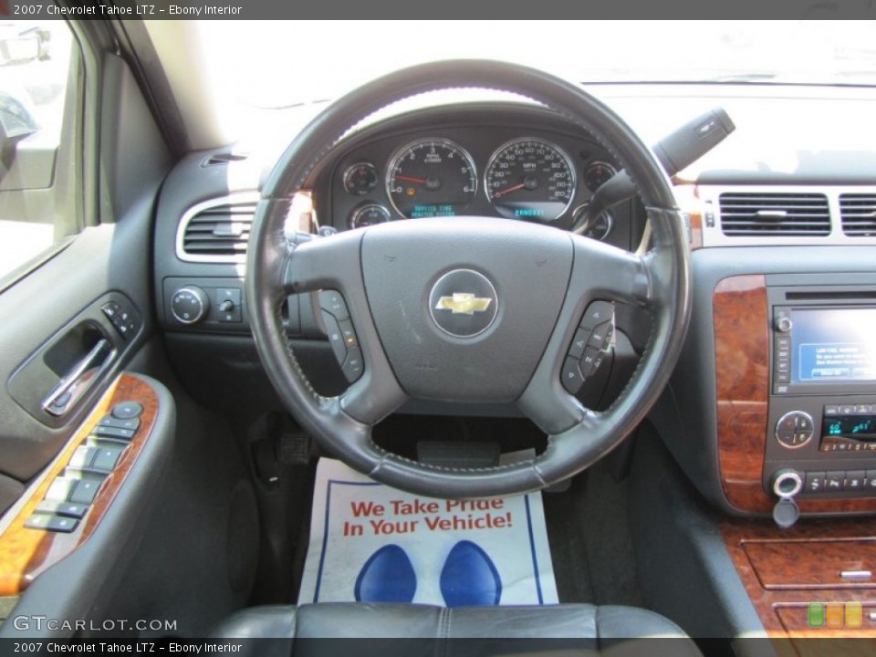 Ebony Interior Steering Wheel for the 2007 Chevrolet Tahoe LTZ #50915418