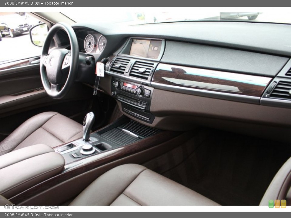 Tobacco Interior Dashboard for the 2008 BMW X5 3.0si #50916666