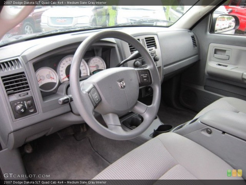 Medium Slate Gray Interior Dashboard for the 2007 Dodge Dakota SLT Quad Cab 4x4 #50919036