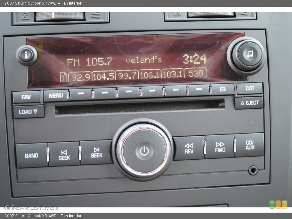 Tan Interior Controls for the 2007 Saturn Outlook XR AWD #50920428