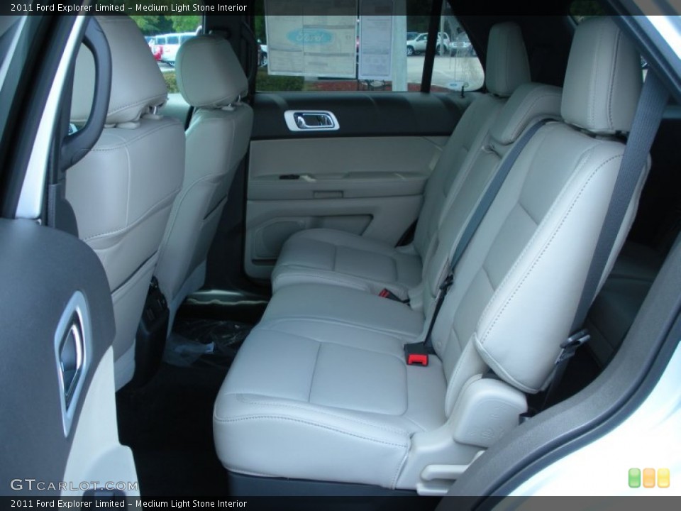 Medium Light Stone Interior Photo for the 2011 Ford Explorer Limited #50930931