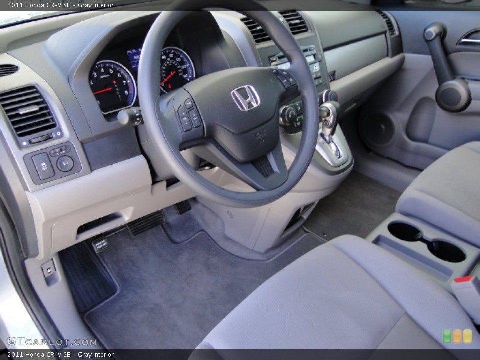 Gray Interior Photo for the 2011 Honda CR-V SE #50933427