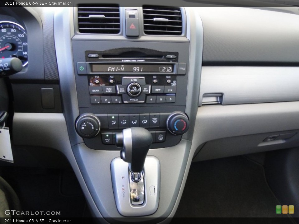 Gray Interior Controls for the 2011 Honda CR-V SE #50933568