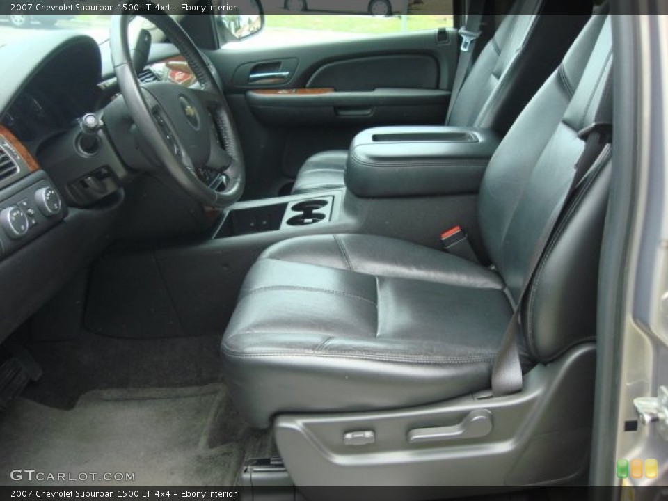 Ebony Interior Photo for the 2007 Chevrolet Suburban 1500 LT 4x4 #50939844