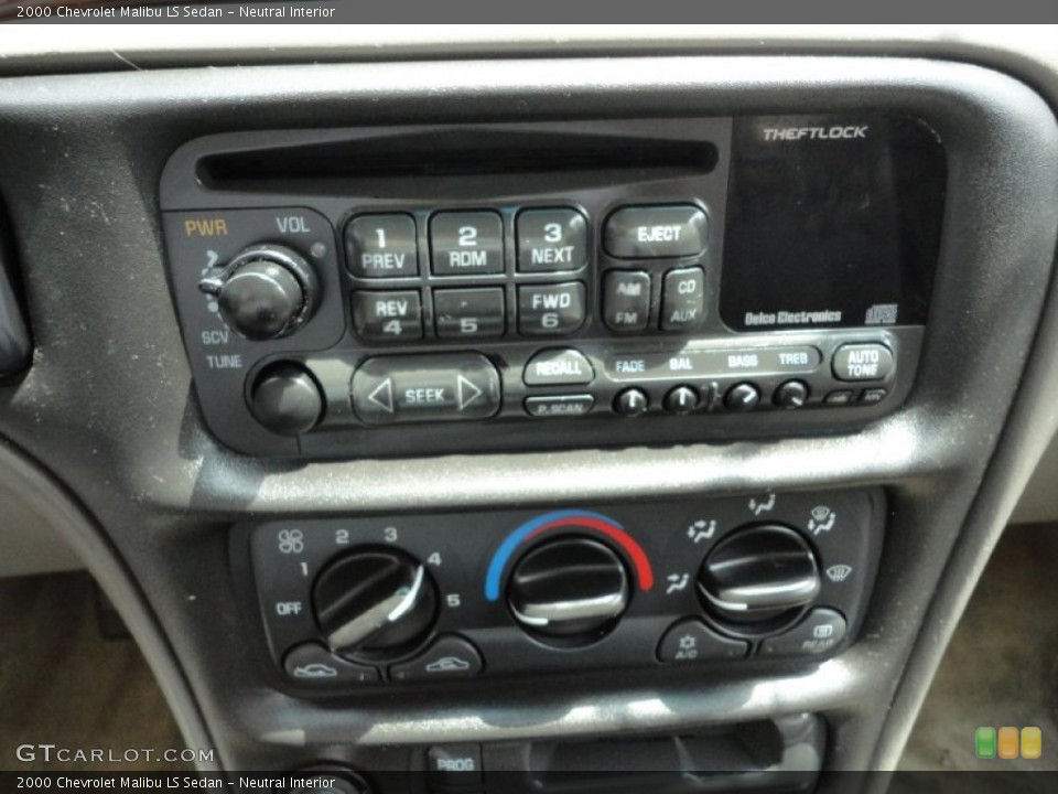 Neutral Interior Controls for the 2000 Chevrolet Malibu LS Sedan #50952291