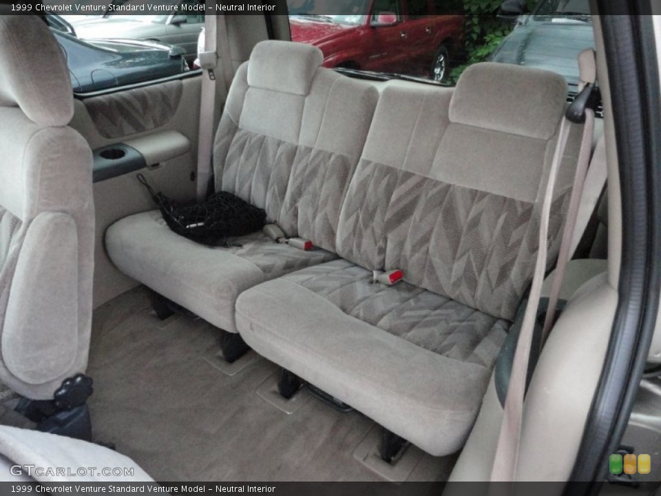 Neutral Interior Photo for the 1999 Chevrolet Venture  #50952411