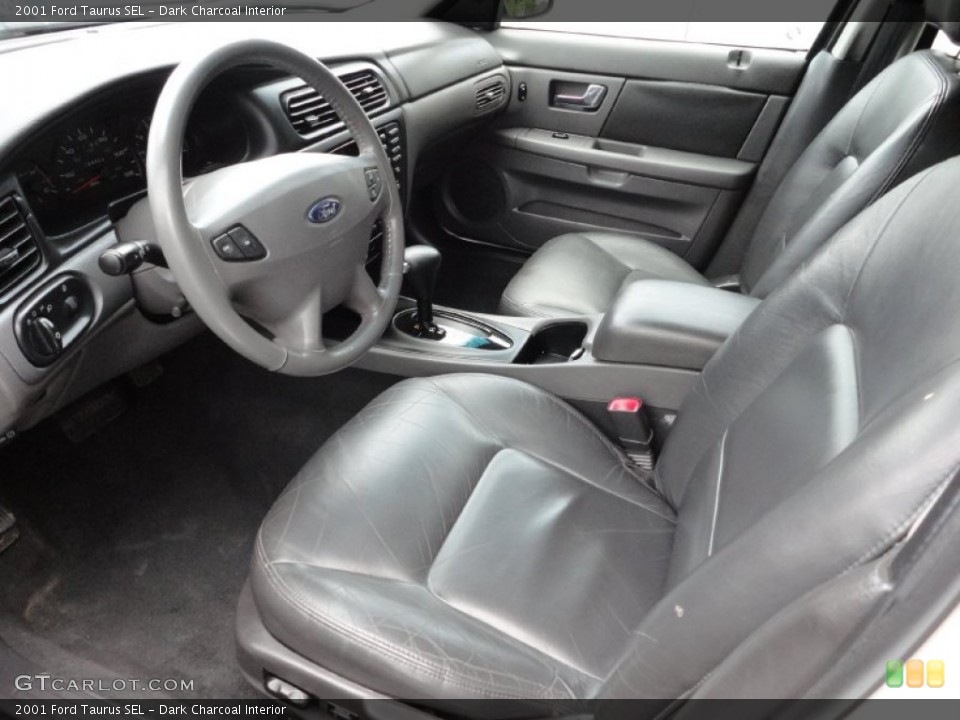 Dark Charcoal Interior Photo for the 2001 Ford Taurus SEL #50952732
