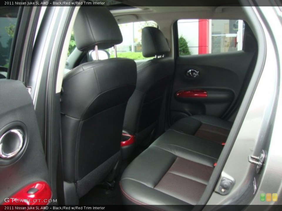 Black/Red w/Red Trim Interior Photo for the 2011 Nissan Juke SL AWD #50958243
