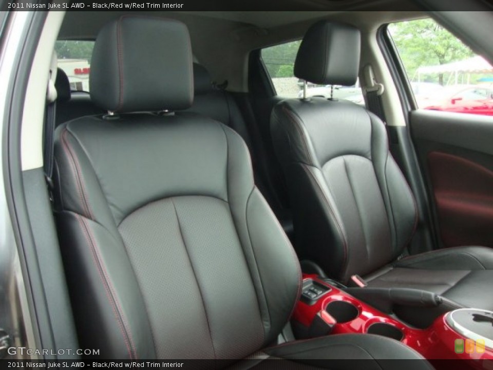 Black/Red w/Red Trim Interior Photo for the 2011 Nissan Juke SL AWD #50958315
