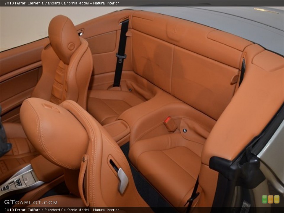 Natural Interior Photo for the 2010 Ferrari California  #50966568
