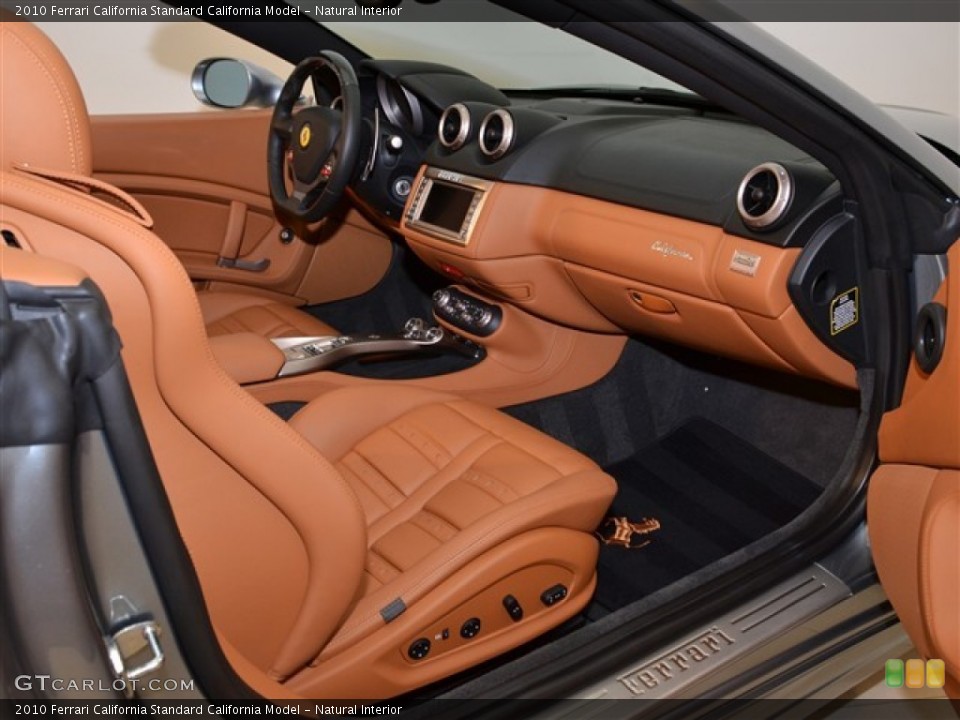 Natural Interior Dashboard for the 2010 Ferrari California  #50966583
