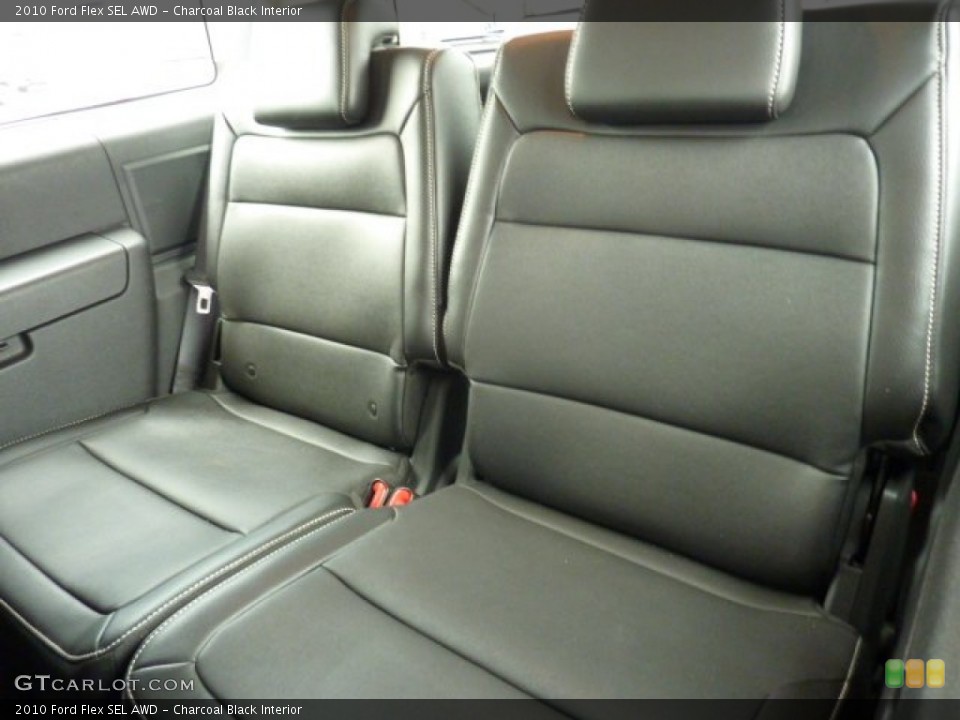 Charcoal Black Interior Photo for the 2010 Ford Flex SEL AWD #50968323
