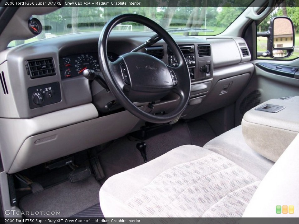Medium Graphite Interior Photo for the 2000 Ford F350 Super Duty XLT Crew Cab 4x4 #50969289