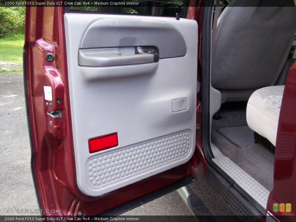 Medium Graphite Interior Door Panel for the 2000 Ford F350 Super Duty XLT Crew Cab 4x4 #50969409