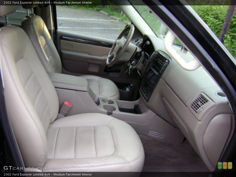 Medium Parchment Interior Photo for the 2002 Ford Explorer Limited 4x4 #50975025